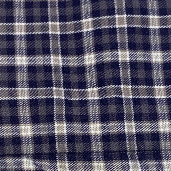 🤩💜 BRANDY MELVILLE SKIRT - Picture 2 of 5